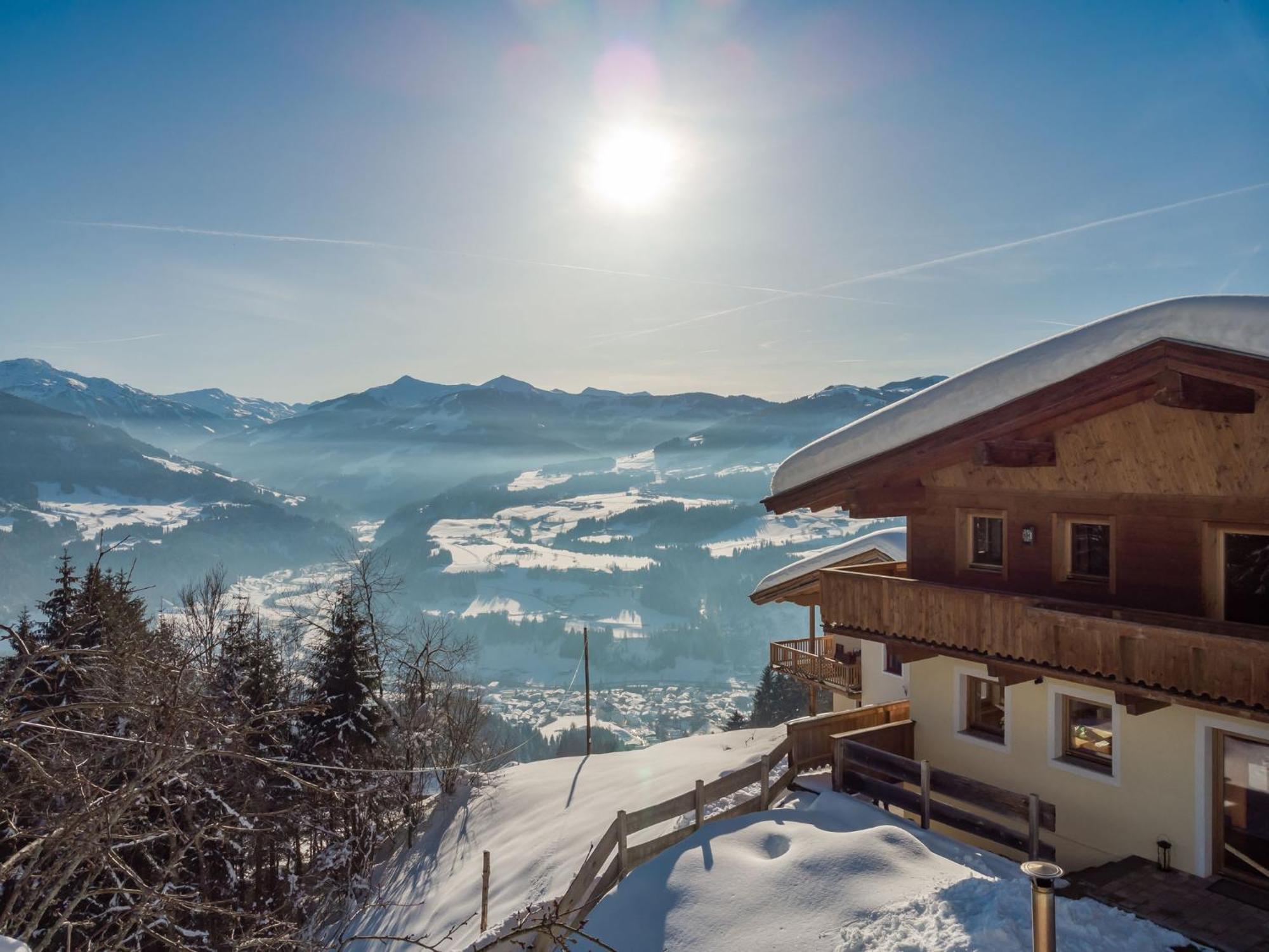 Chalet In Hopfgarten In Brixental With Hot Tub Villa Hopfgarten im Brixental Exterior photo